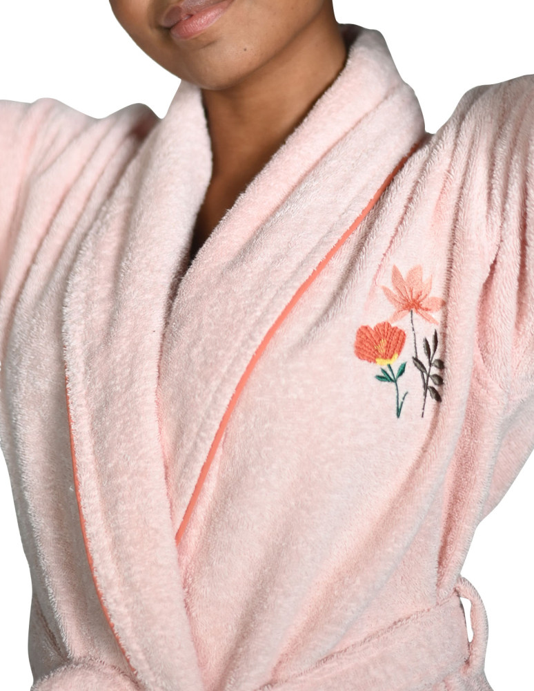 Peignoir col châle brodé 100% Coton...