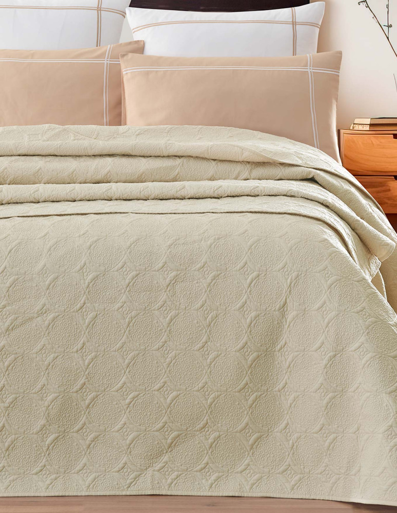 Couvre lit 100% percale de coton...