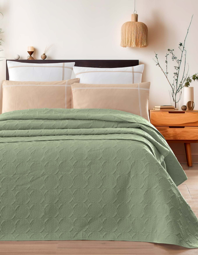 Couvre lit 100% percale de coton...