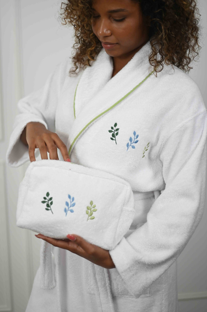 Trousse de toilette brodée BARBARA