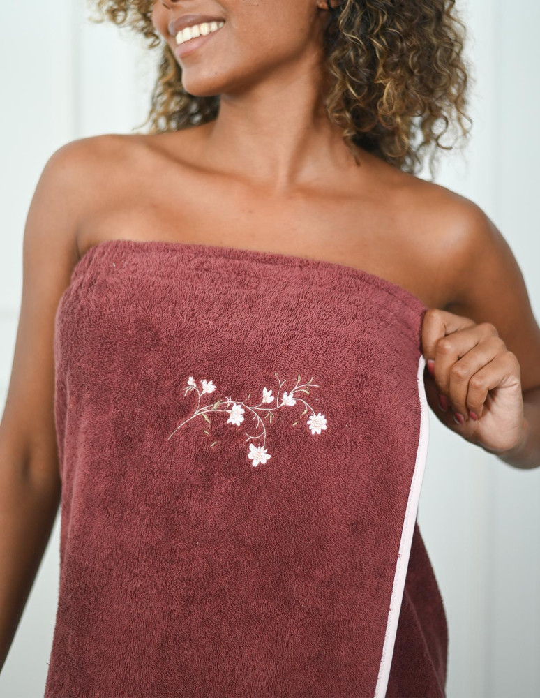 Drap de douche 70x140cm brodé ELISE