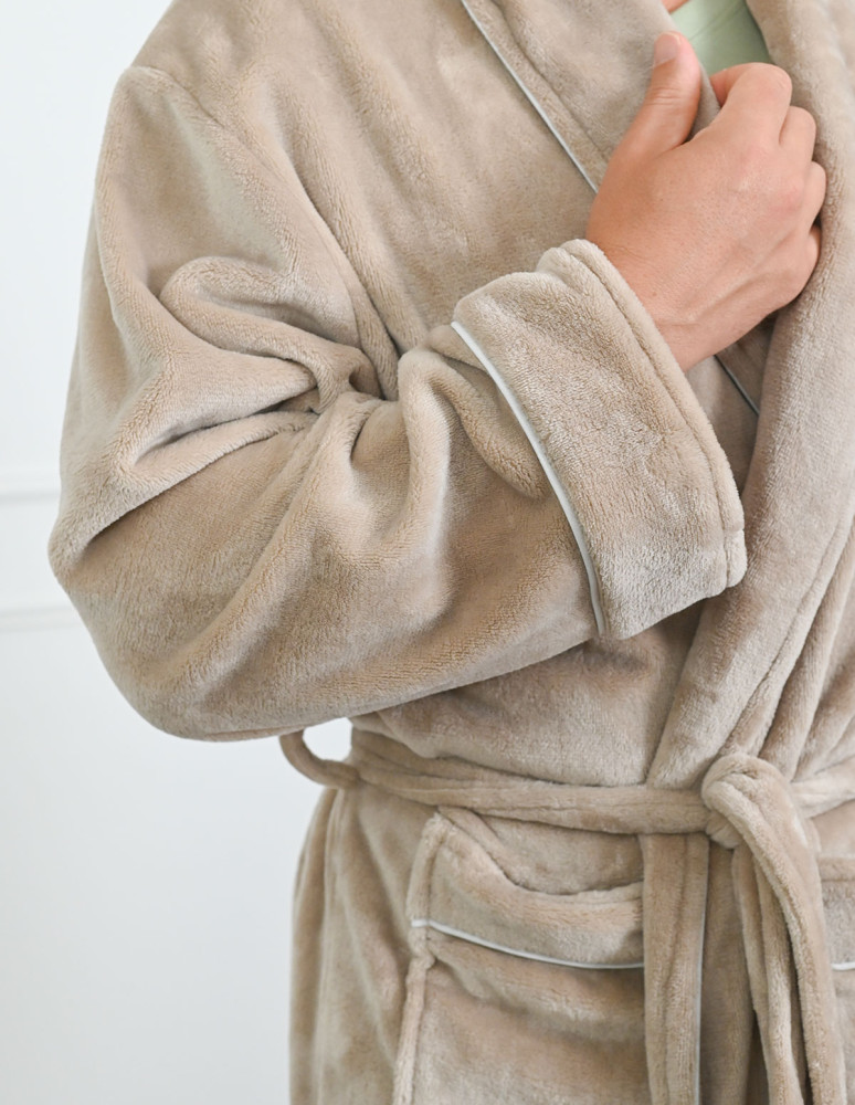 Peignoir polaire avec passepoil Micro...