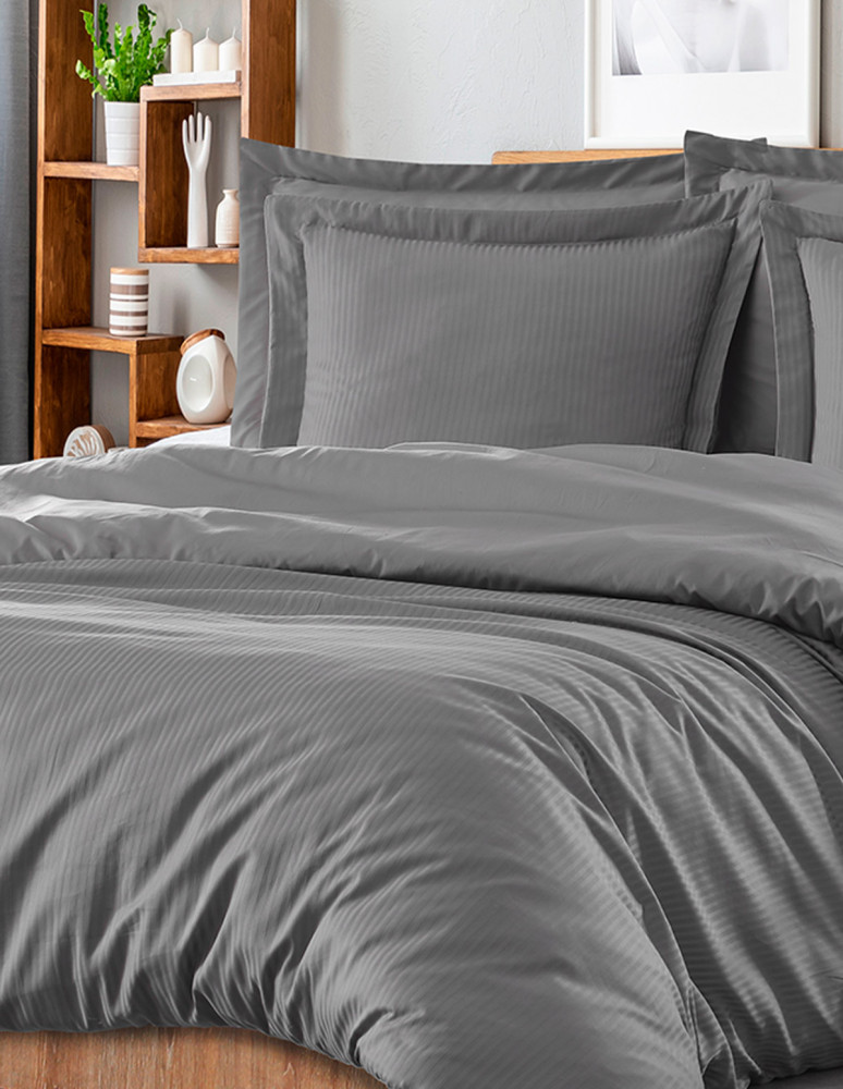 Drap housse uni en satin de coton 120...