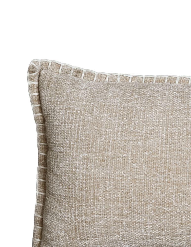 Coussin velours chenille point...
